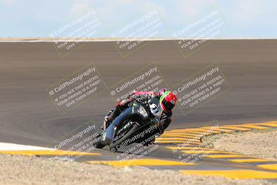 media/Sep-25-2022-CVMA (Sun) [[ee08ed6642]]/Race 8 Supersport Middleweight Shootout/